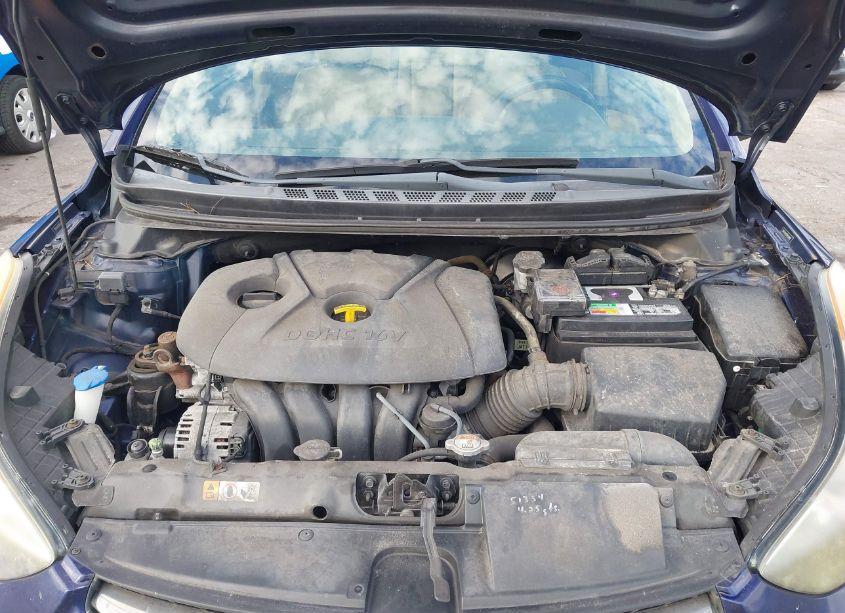 Photo 10 of 2013 Hyundai Elantra LIMITED (VIN 5NPDH4AE9DH300866)