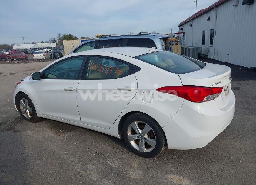 Photo 14 of 2013 Hyundai Elantra GLS (VIN 5NPDH4AE9DH312919)