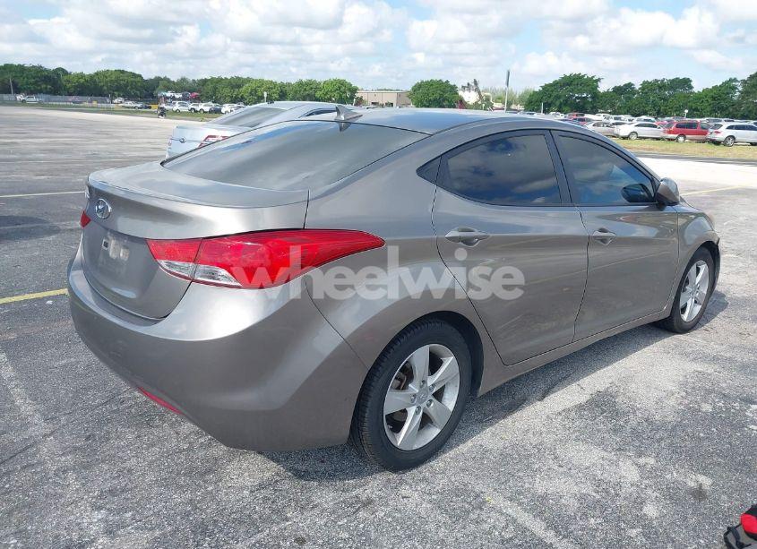 Photo 4 of 2013 Hyundai Elantra GLS (VIN 5NPDH4AE9DH314895)