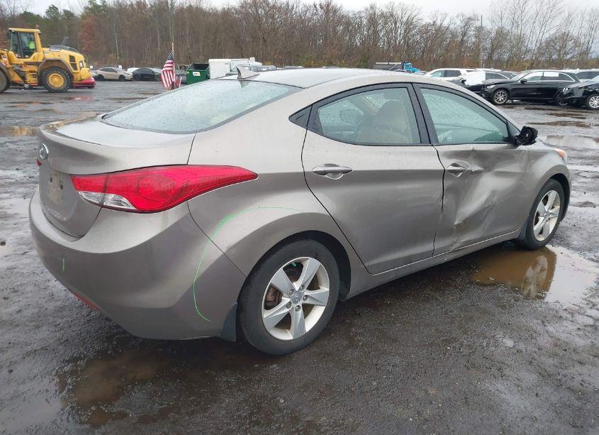Photo 4 of 2013 Hyundai Elantra GLS (VIN 5NPDH4AE9DH321006)