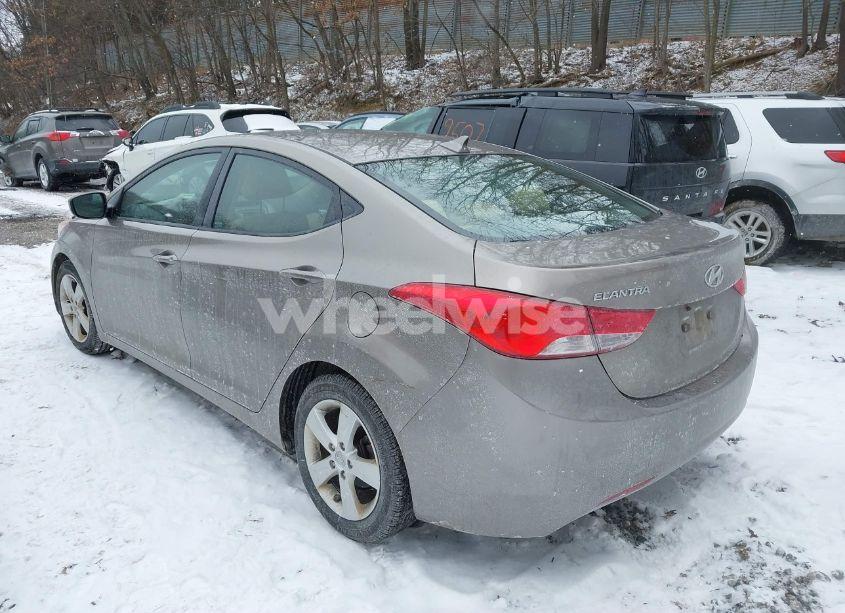 Photo 3 of 2013 Hyundai Elantra GLS (VIN 5NPDH4AE9DH332538)