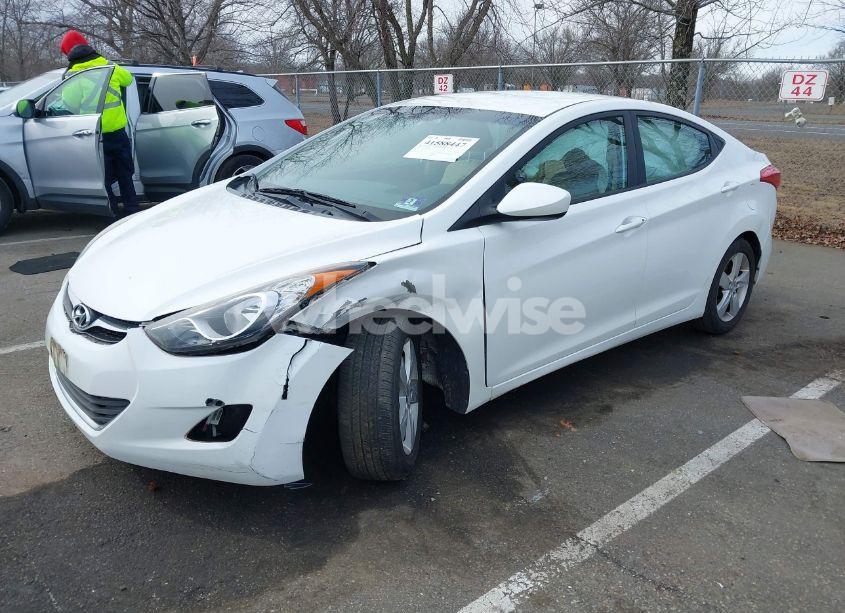 Photo 2 of 2013 Hyundai Elantra GLS (VIN 5NPDH4AE9DH356242)