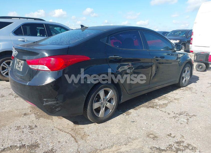 Photo 4 of 2013 Hyundai Elantra GLS (VIN 5NPDH4AE9DH357990)