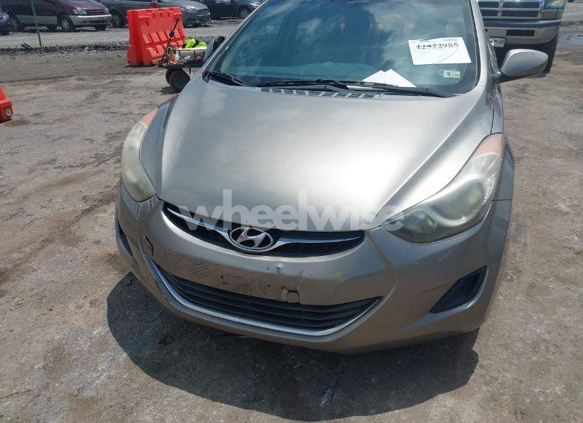 Photo 6 of 2013 Hyundai Elantra GLS (VIN 5NPDH4AE9DH362963)