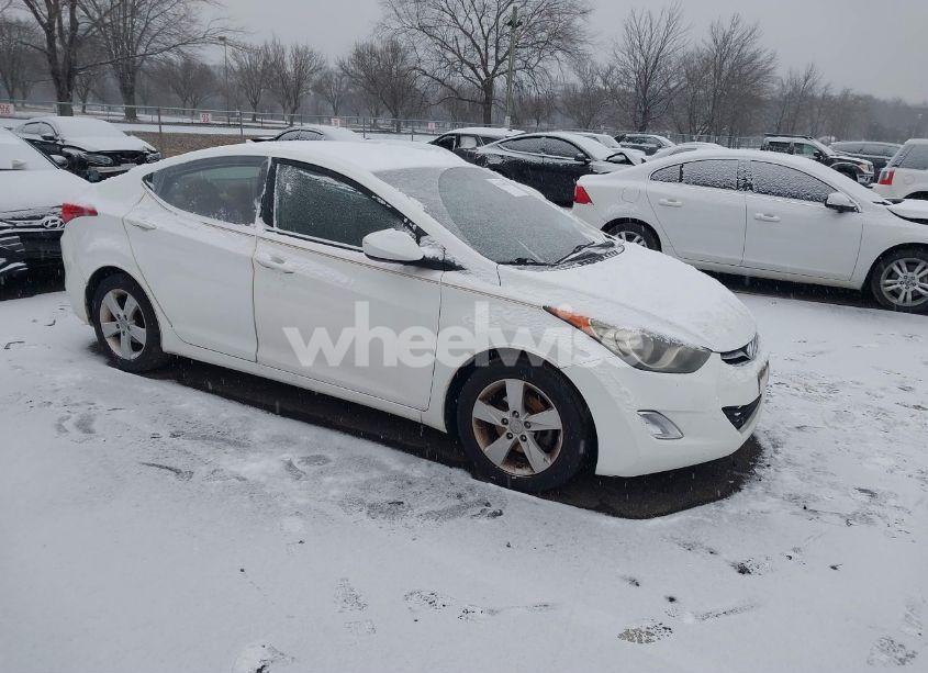 2013 Hyundai Elantra GLS (VIN 5NPDH4AE9DH389158) main photo