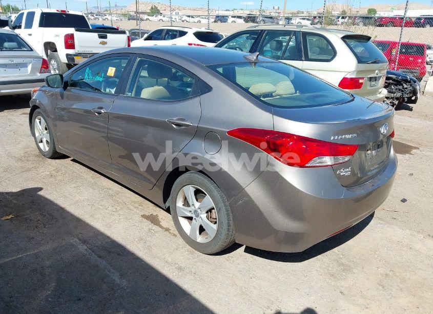 Photo 3 of 2013 Hyundai Elantra GLS (VIN 5NPDH4AE9DH392755)