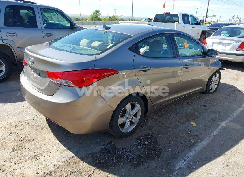 Photo 4 of 2013 Hyundai Elantra GLS (VIN 5NPDH4AE9DH392755)