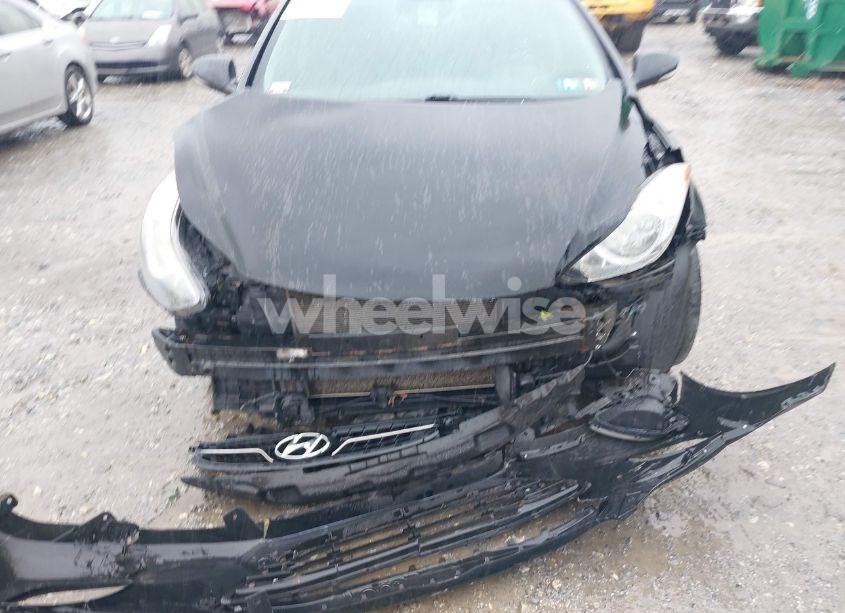 Photo 6 of 2013 Hyundai Elantra LIMITED (VIN 5NPDH4AE9DH403284)