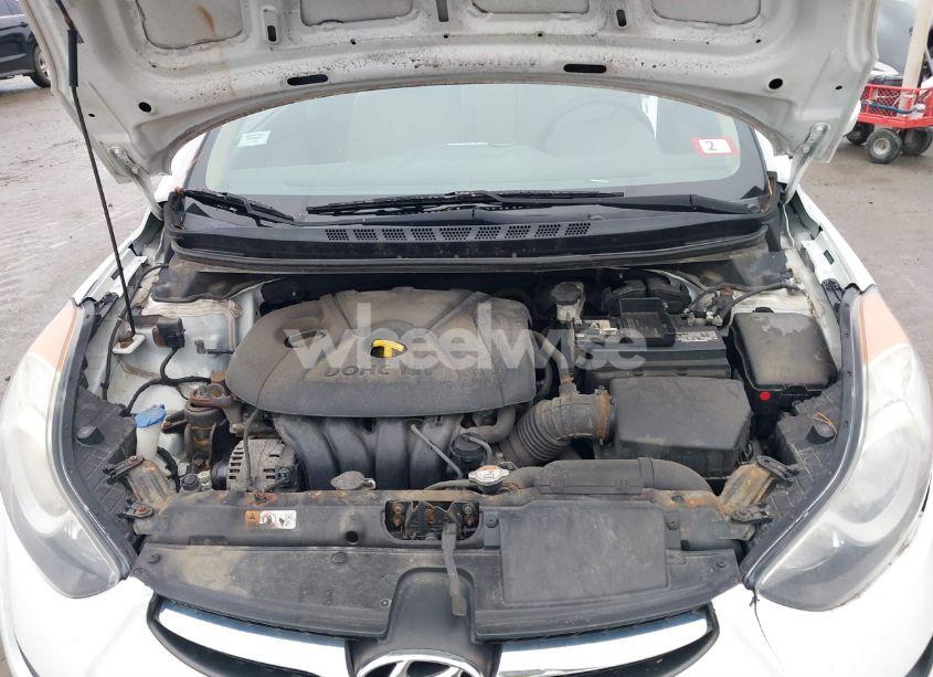 Photo 10 of 2013 Hyundai Elantra GLS (VIN 5NPDH4AE9DH405343)