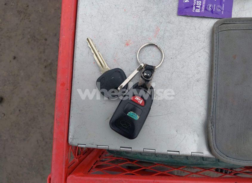 Photo 11 of 2013 Hyundai Elantra GLS (VIN 5NPDH4AE9DH405343)