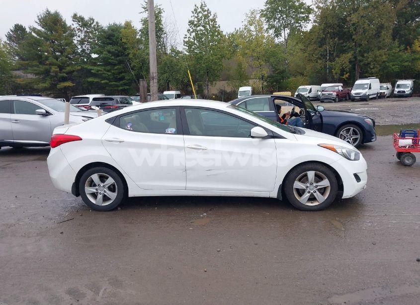 Photo 13 of 2013 Hyundai Elantra GLS (VIN 5NPDH4AE9DH405343)