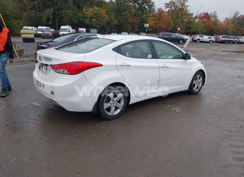 Photo 4 of 2013 Hyundai Elantra GLS (VIN 5NPDH4AE9DH405343)