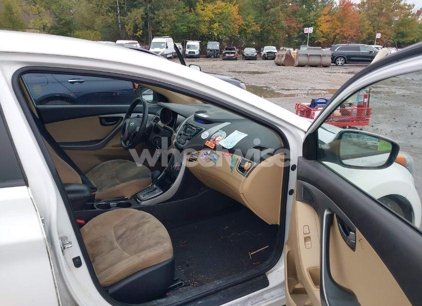 Photo 5 of 2013 Hyundai Elantra GLS (VIN 5NPDH4AE9DH405343)