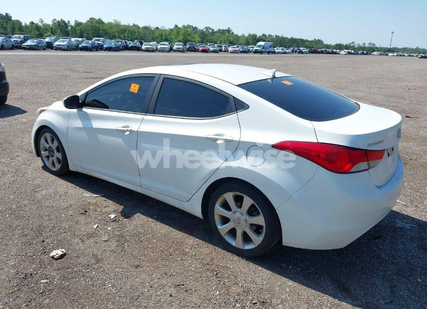 Photo 3 of 2013 Hyundai Elantra LIMITED (VIN 5NPDH4AE9DH411871)