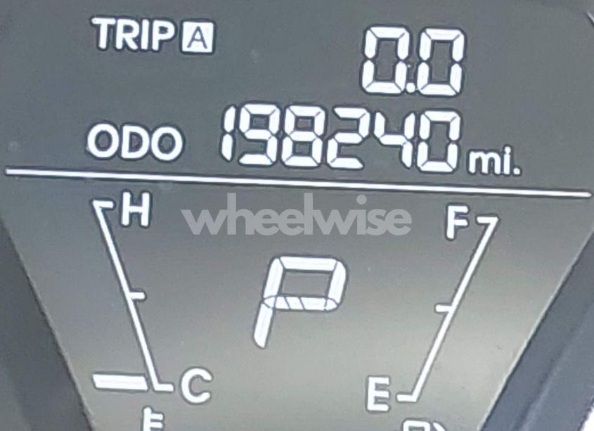 Photo 12 of 2013 Hyundai Elantra GLS (VIN 5NPDH4AE9DH412633)