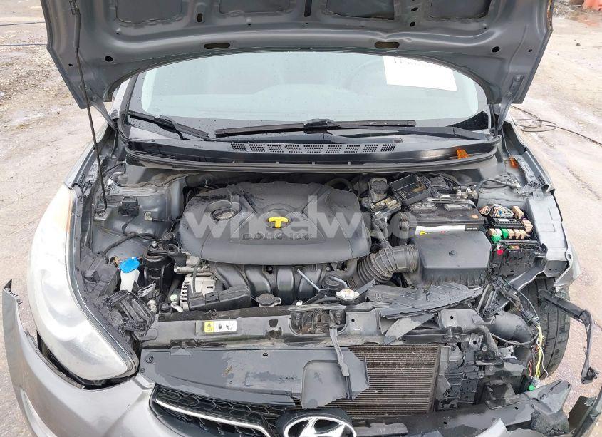 Photo 10 of 2013 Hyundai Elantra LIMITED (VIN 5NPDH4AE9DH421381)