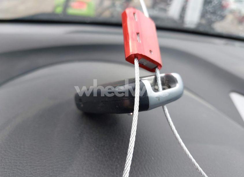 Photo 11 of 2013 Hyundai Elantra LIMITED (VIN 5NPDH4AE9DH421381)