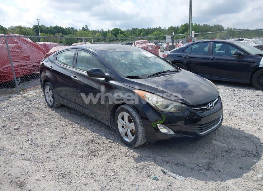 2013 Hyundai Elantra GLS (VIN 5NPDH4AE9DH425074) main photo