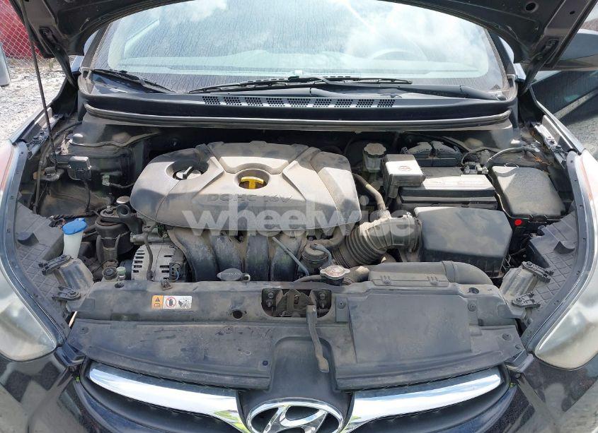 Photo 10 of 2013 Hyundai Elantra GLS (VIN 5NPDH4AE9DH425074)