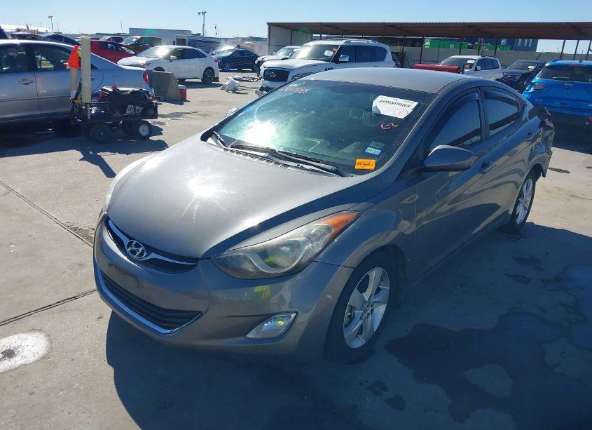 Photo 2 of 2013 Hyundai Elantra GLS (VIN 5NPDH4AE9DH433689)