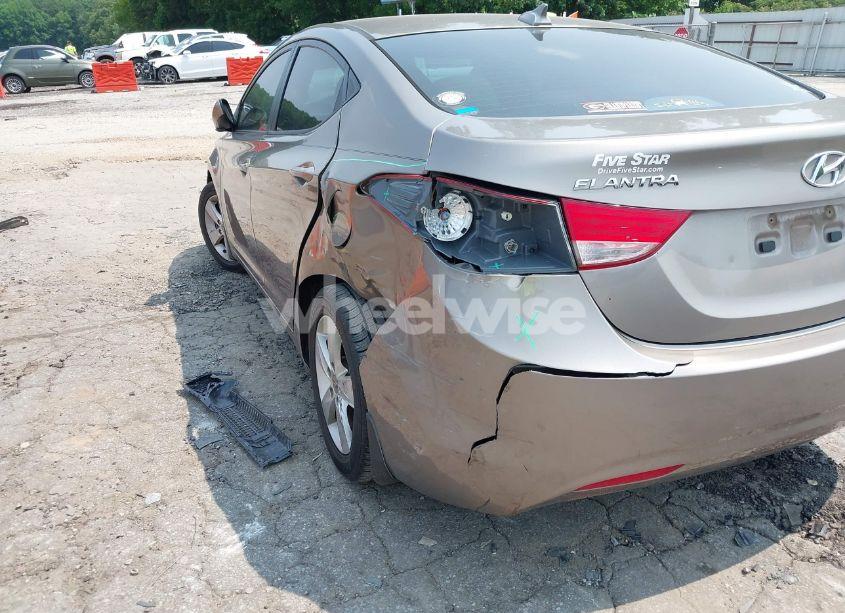 Photo 13 of 2013 Hyundai Elantra GLS (VIN 5NPDH4AE9DH441145)