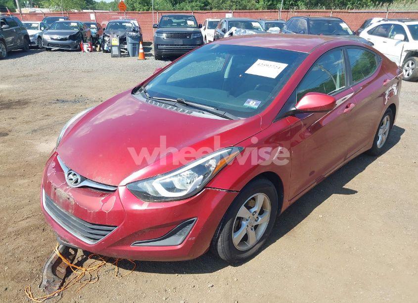 Photo 6 of 2014 Hyundai Elantra SE (VIN 5NPDH4AE9EH461168)