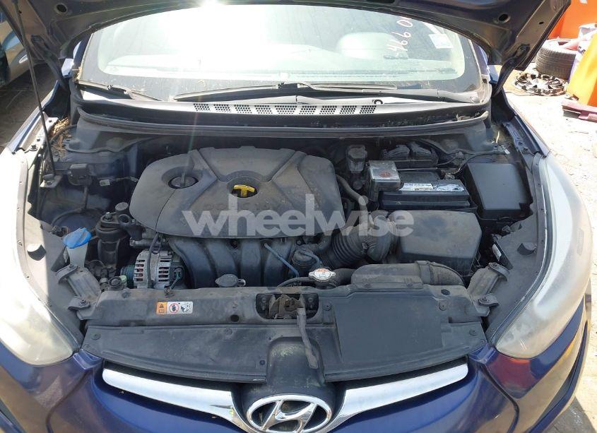 Photo 10 of 2014 Hyundai Elantra SE (VIN 5NPDH4AE9EH466001)
