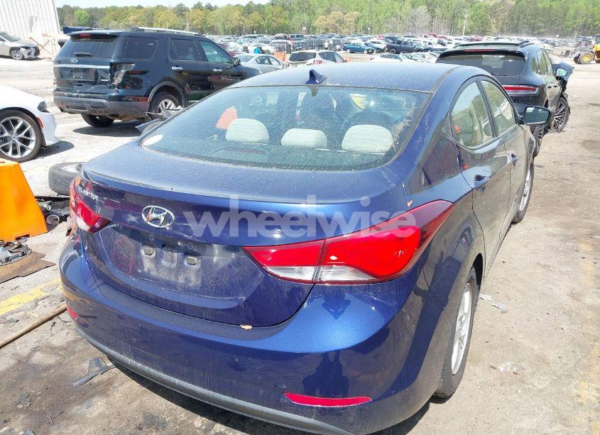 Photo 4 of 2014 Hyundai Elantra SE (VIN 5NPDH4AE9EH466001)