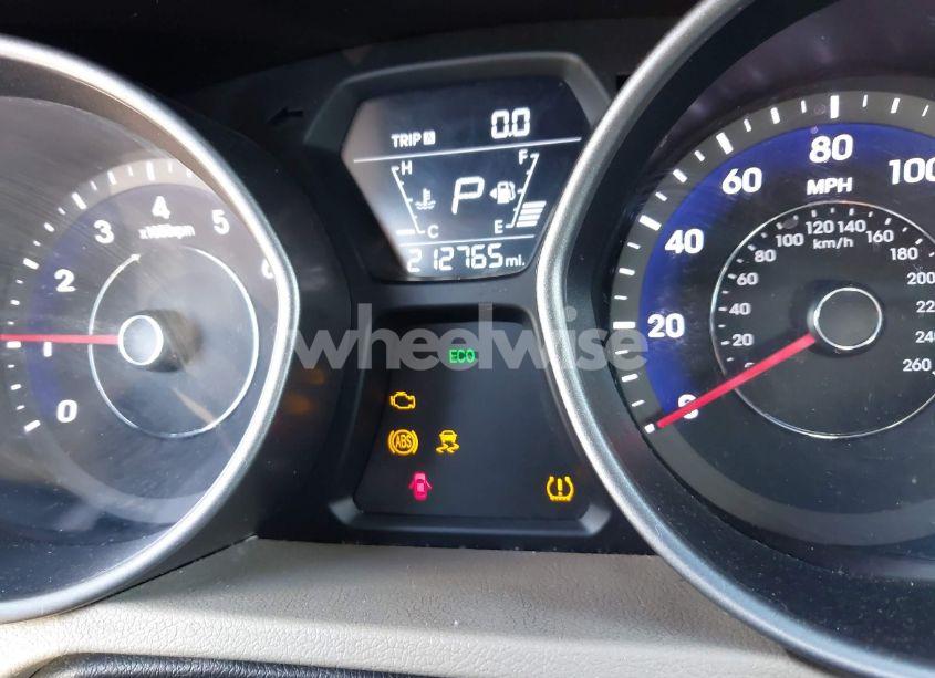Photo 7 of 2014 Hyundai Elantra SE (VIN 5NPDH4AE9EH469528)