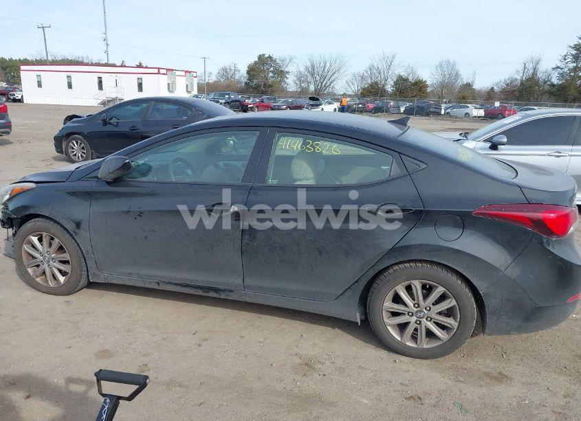 Photo 14 of 2014 Hyundai Elantra SE (VIN 5NPDH4AE9EH478469)