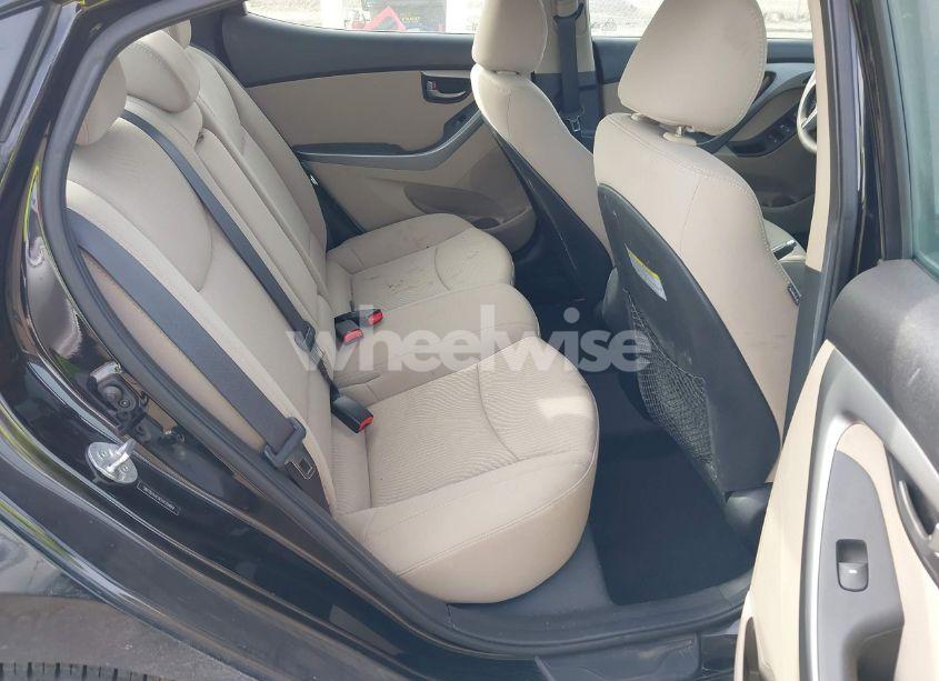 Photo 8 of 2014 Hyundai Elantra SE (VIN 5NPDH4AE9EH478469)