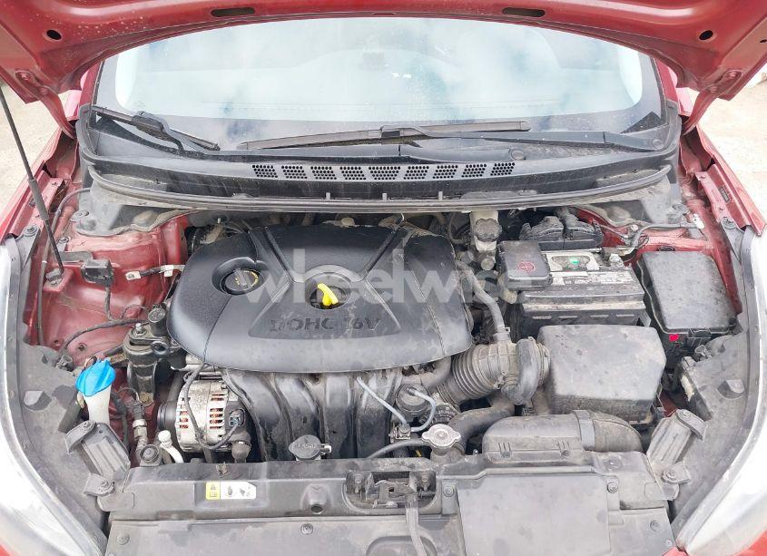 Photo 10 of 2014 Hyundai Elantra SE (VIN 5NPDH4AE9EH482327)