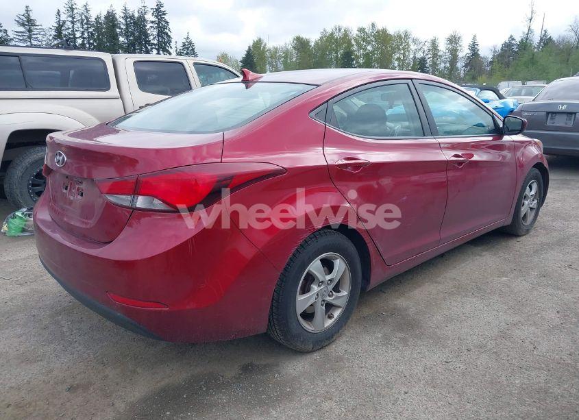 Photo 4 of 2014 Hyundai Elantra SE (VIN 5NPDH4AE9EH482327)