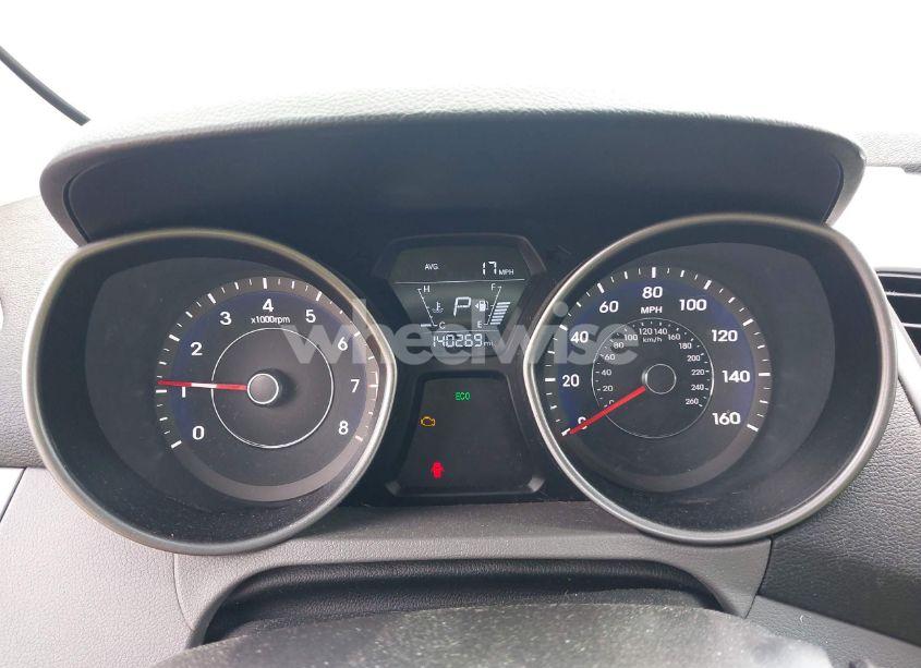 Photo 7 of 2014 Hyundai Elantra SE (VIN 5NPDH4AE9EH482327)