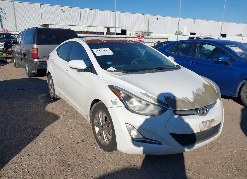 2014 Hyundai Elantra SE (VIN 5NPDH4AE9EH485812) main photo