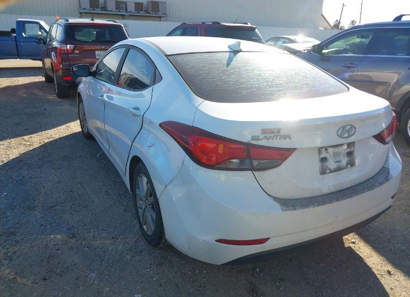 Photo 3 of 2014 Hyundai Elantra SE (VIN 5NPDH4AE9EH485812)