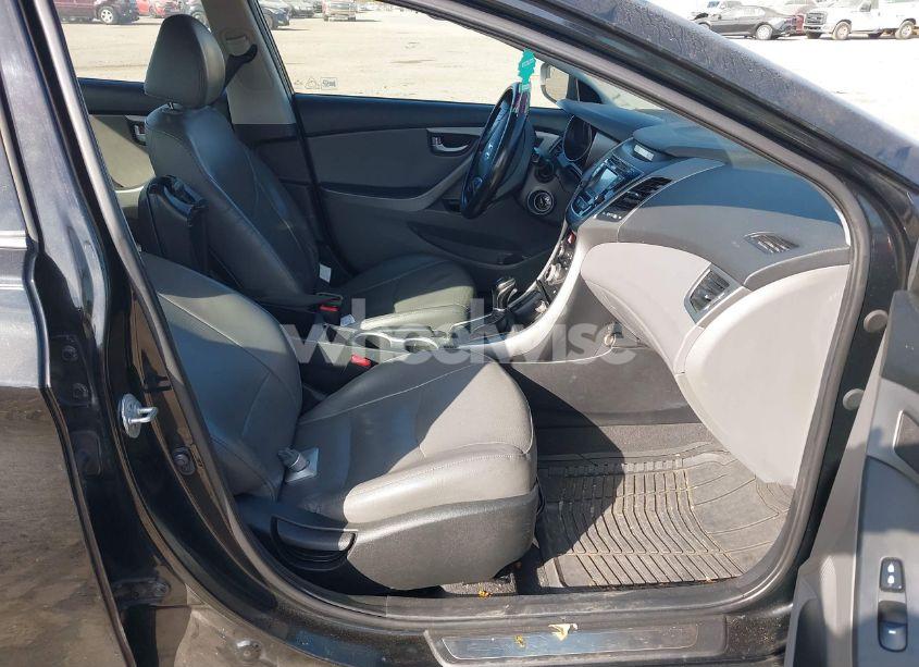 Photo 5 of 2014 Hyundai Elantra LIMITED (VIN 5NPDH4AE9EH498382)