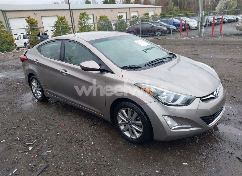 2014 Hyundai Elantra SE (VIN 5NPDH4AE9EH501605) main photo