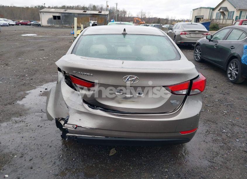 Photo 16 of 2014 Hyundai Elantra SE (VIN 5NPDH4AE9EH501605)