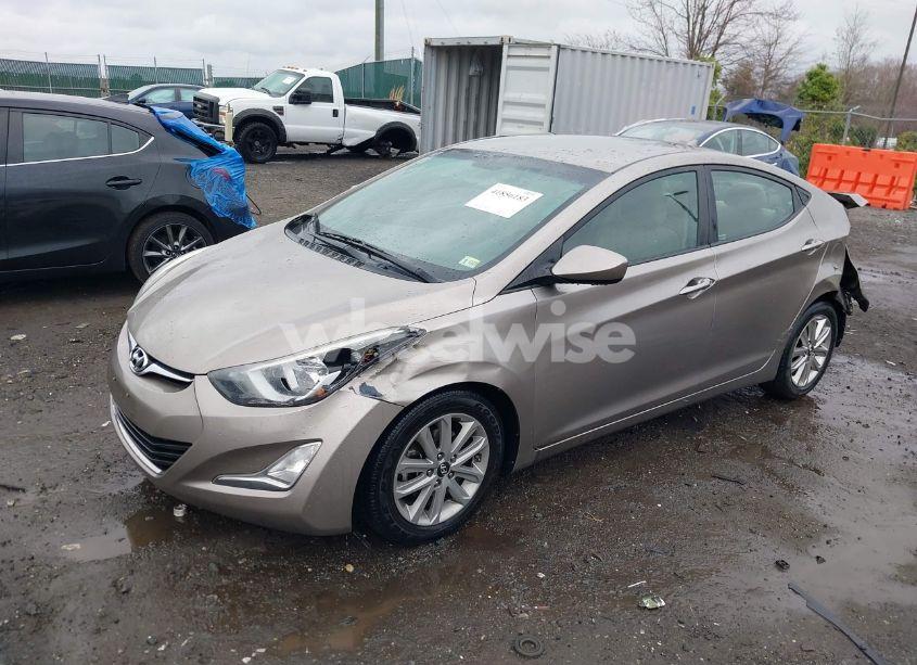 Photo 2 of 2014 Hyundai Elantra SE (VIN 5NPDH4AE9EH501605)