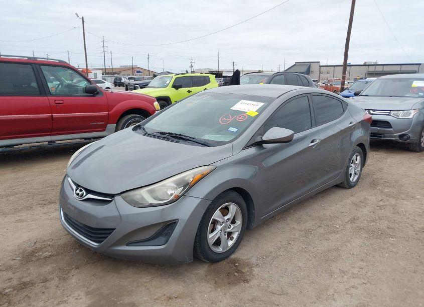 Photo 2 of 2014 Hyundai Elantra SE (VIN 5NPDH4AE9EH523524)