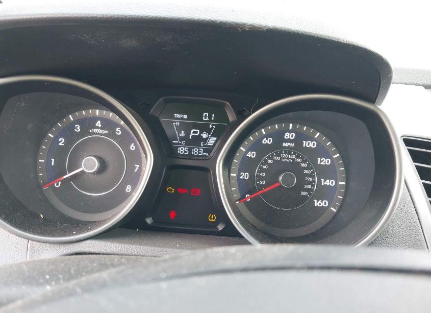 Photo 7 of 2014 Hyundai Elantra SE (VIN 5NPDH4AE9EH526956)