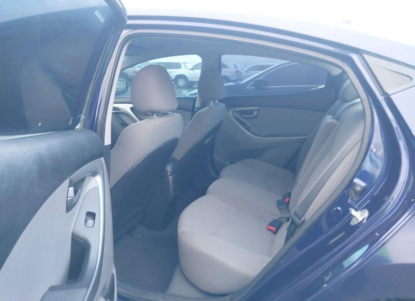 Photo 8 of 2014 Hyundai Elantra SE (VIN 5NPDH4AE9EH529761)