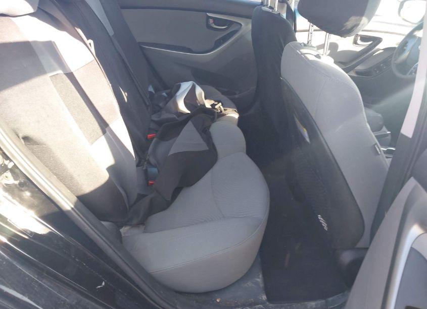 Photo 8 of 2014 Hyundai Elantra SE (VIN 5NPDH4AE9EH537360)