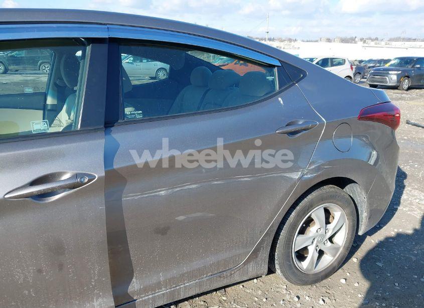 Photo 12 of 2014 Hyundai Elantra SE (VIN 5NPDH4AE9EH538346)