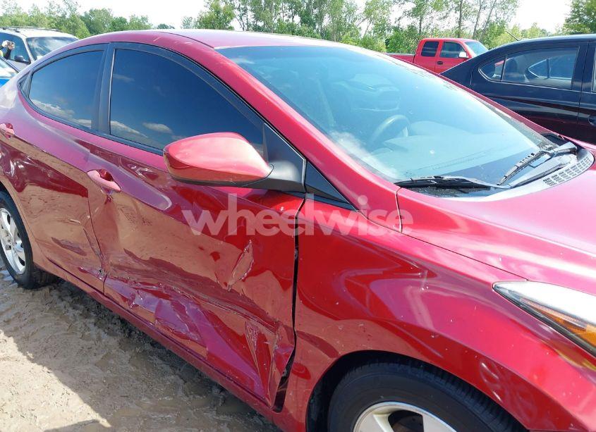 Photo 17 of 2014 Hyundai Elantra SE (VIN 5NPDH4AE9EH538850)