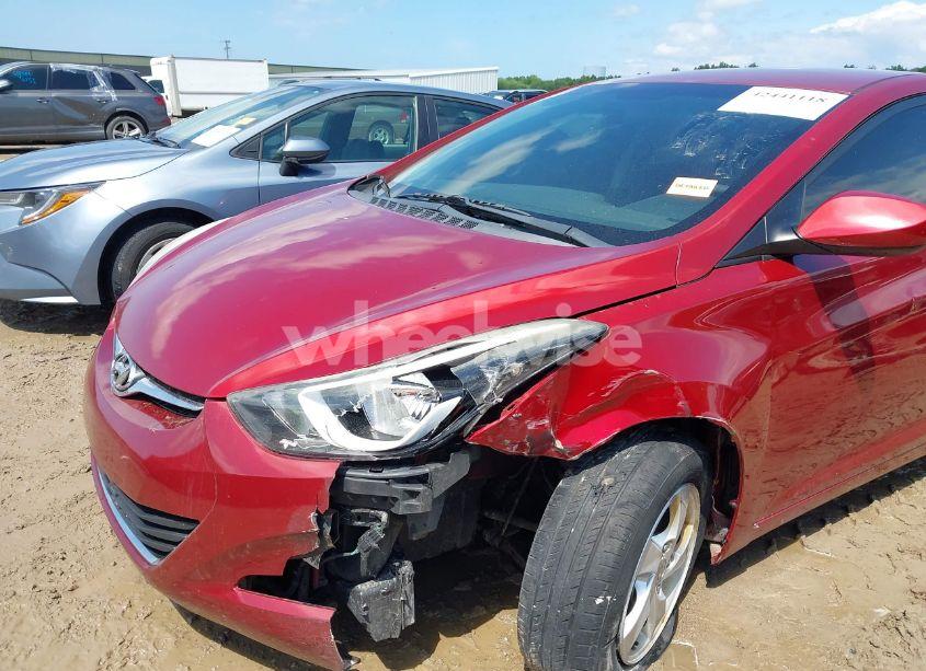 Photo 6 of 2014 Hyundai Elantra SE (VIN 5NPDH4AE9EH538850)