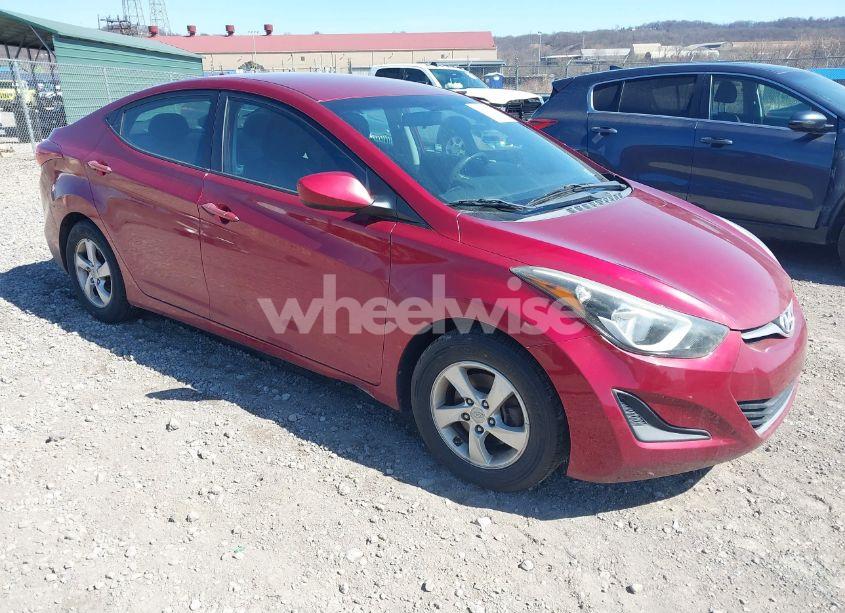 2014 Hyundai Elantra SE (VIN 5NPDH4AE9EH540386) main photo