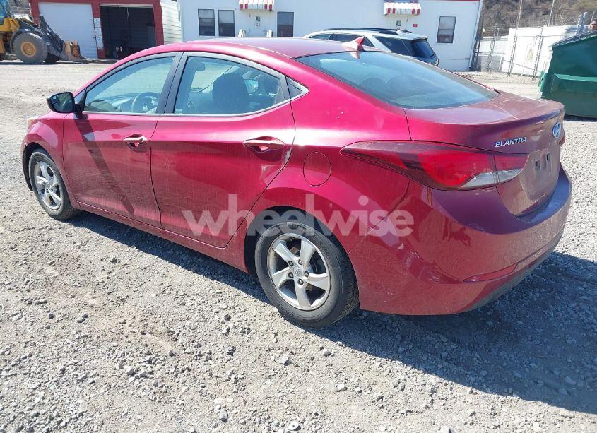 Photo 3 of 2014 Hyundai Elantra SE (VIN 5NPDH4AE9EH540386)
