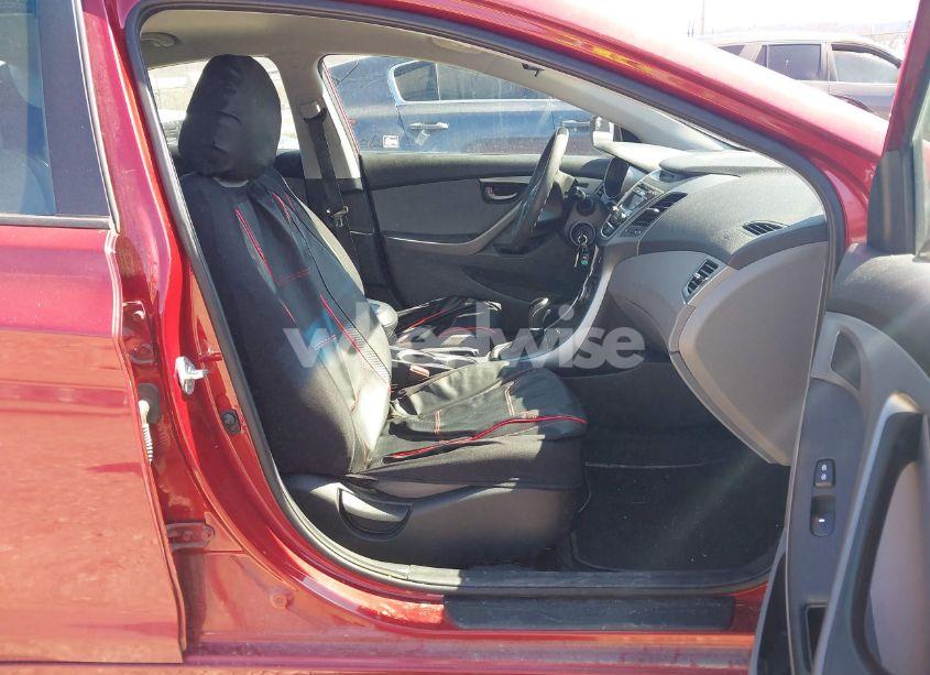Photo 5 of 2014 Hyundai Elantra SE (VIN 5NPDH4AE9EH540386)